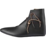 medieval boots (1)